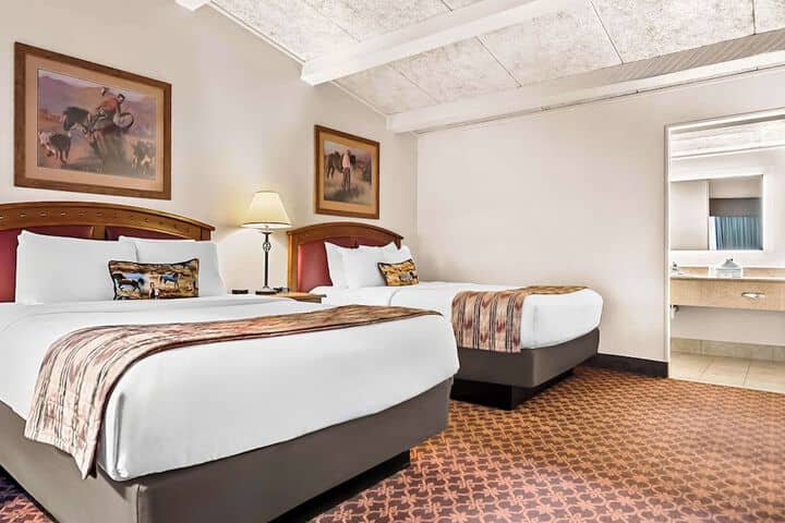 Room 5 of 43